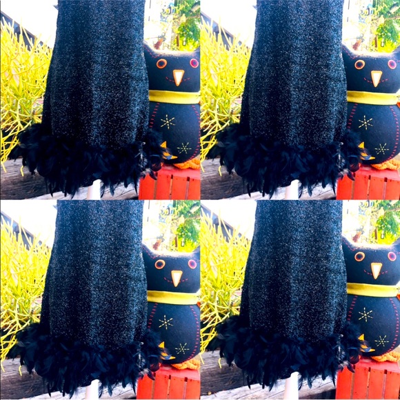 Halloween Costume Roaring 20’s Dancer Feathers - Picture 4 of 5